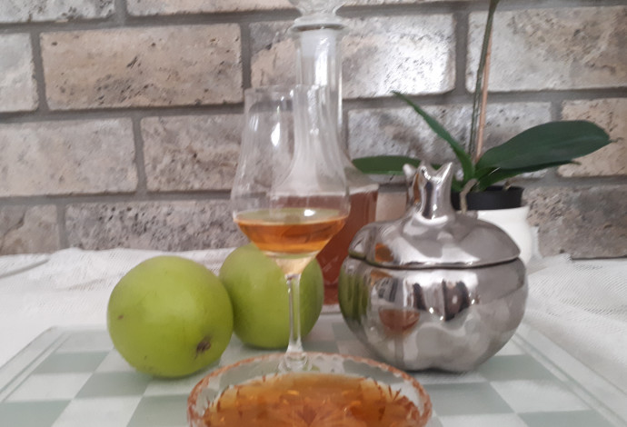 תפוח דבש ודרינק (צילום:  ורד ברלל)