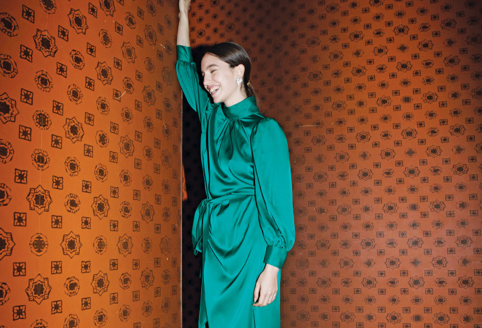 שמלה ירוקה (צילום:  גיא נחום לוי)