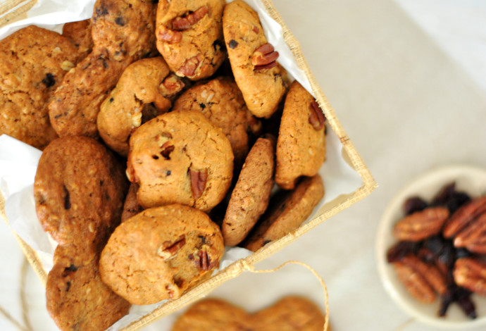 עוגיות מקמח כוסמין ושמן קוקוס (צילום:  פסקל פרץ-רובין)