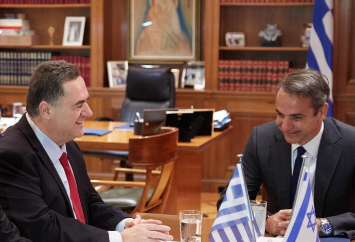 השר כ"ץ עם ראש ממשלת יוון (צילום:  Fotovision)