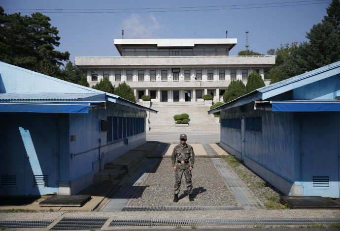 האזור המפורז בין קוריאה הדרומית והצפונית (צילום:  KIM HONG-JI/AFP via Getty Images)