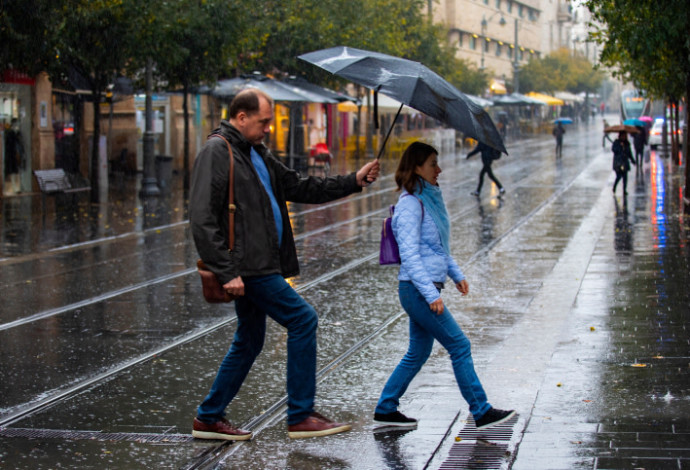 גשם בירושלים (צילום:  אוליבייר פיטוסי, פלאש 90)