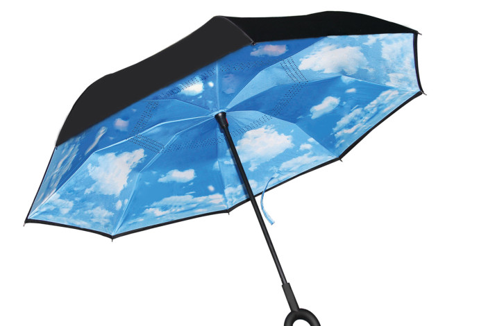 מטריה הפוכה (צילום:  יח"צ)