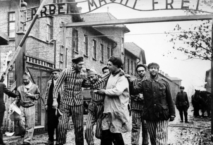 שחרור אושוויץ (צילום:  מתוך ויקיפדיה)