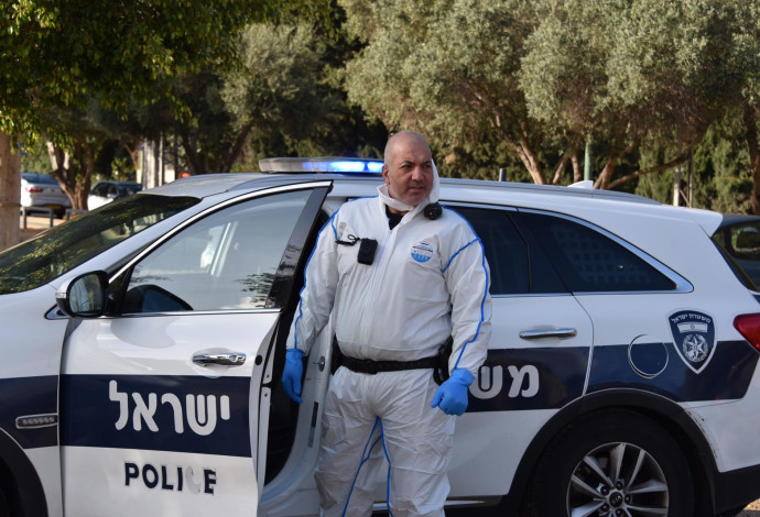 קורונה: משטרת ישראל אוכפת את צווי ההסגר של משרד הבריאות (צילום:  דוברות המשטרה)
