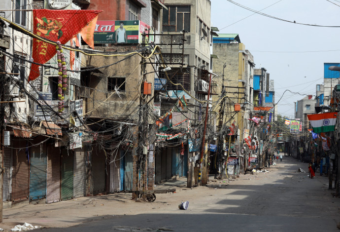 רחוב נטוש בדלהי (צילום:  REUTERS/Anushree Fadnavis)