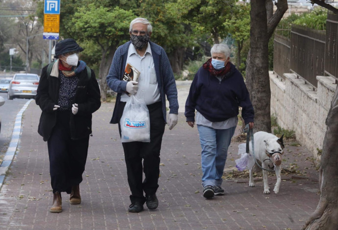 קורונה בישראל - למצולמים אין קשר לנאמר בכתבה  (צילום:  מרק ישראל סלם)