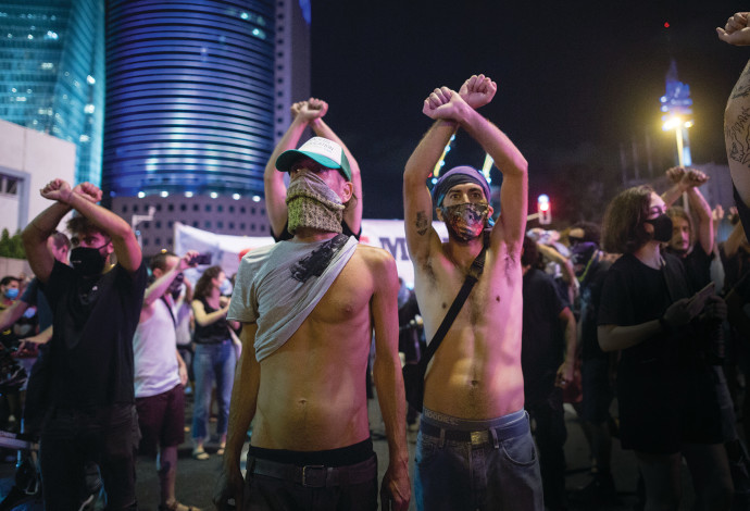 מחאת העצמאים בתל אביב (למצולמים אין קשר לנאמר בכתבה) (צילום:  מרים אלסטר, פלאש 90)