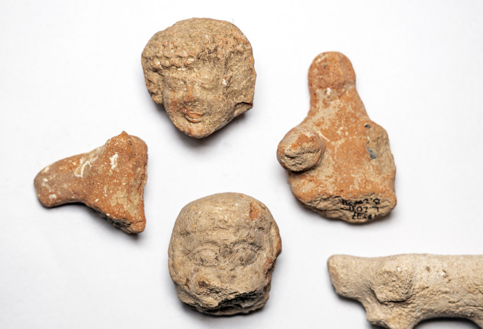 ממצאים מלפני 2,700 שנה (צילום:  יניב ברמן, רשות העתיקות)
