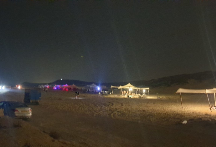 המסיבה באשדוד (צילום:  דוברות המשטרה)