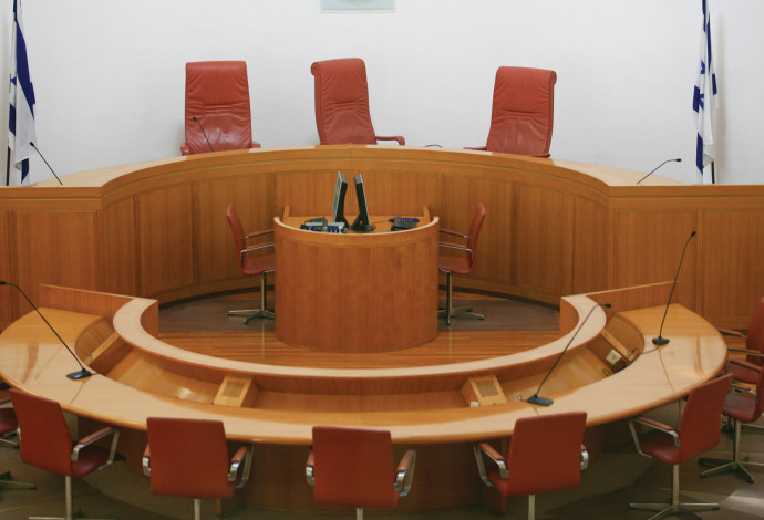 אולם בית המשפט העליון  (צילום:  נתי שוחט, פלאש 90)