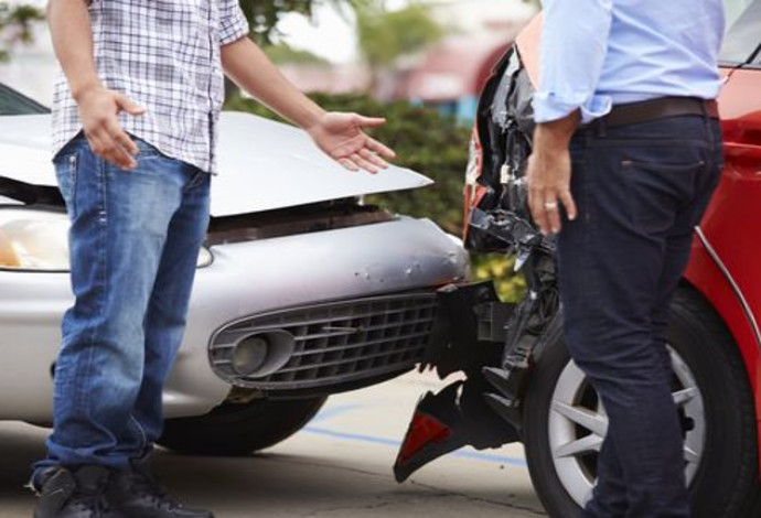 תאונת דרכים (צילום:  Shutterstock)