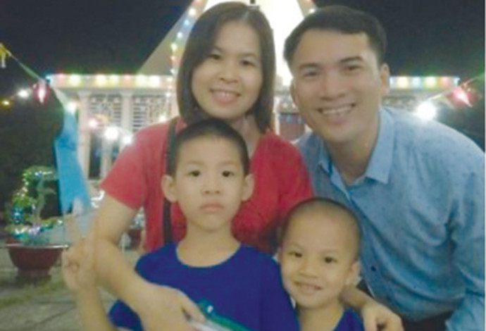 נגויין ננג טין ומשפחתו (צילום:  באדיבות המשפחה)