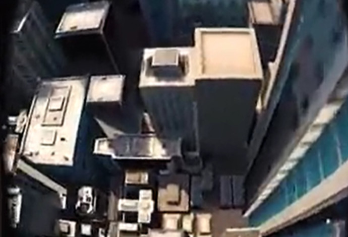 כך נראתה הקפיצה בעיני קופץ הבאנג'י (צילום:  צילום מסך מתוך רויטרס)