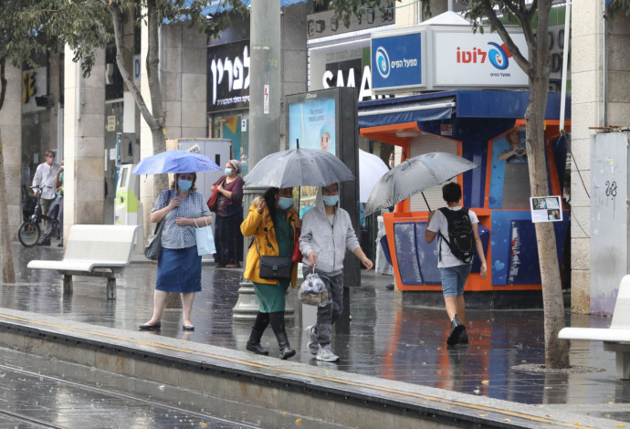 גשם בירושלים (צילום:  מרק ישראל סלם)