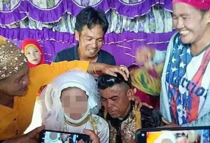 מתוך טקס החתונה של אמפטואן עם בת ה-13 (צילום:  רשתות חברתיות)
