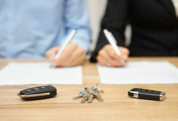 חתימת הסכם גירושין בהסכמה (צילום:  Shutterstock)