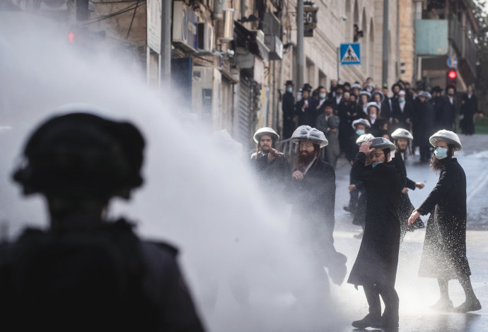 מהומות החרדים  (צילום:  יונתן זינדל, פלאש 90)