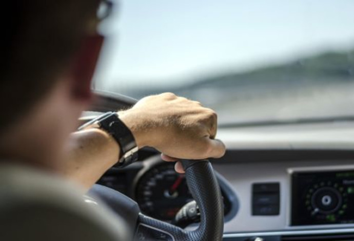 נהיגה בפסילה (צילום:  Shutterstock)