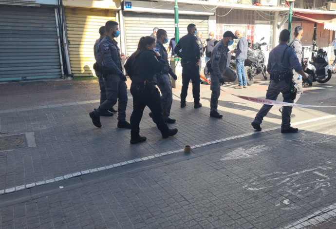 אירוע ירי בדרום תל אביב (צילום:  דוברות המשטרה)