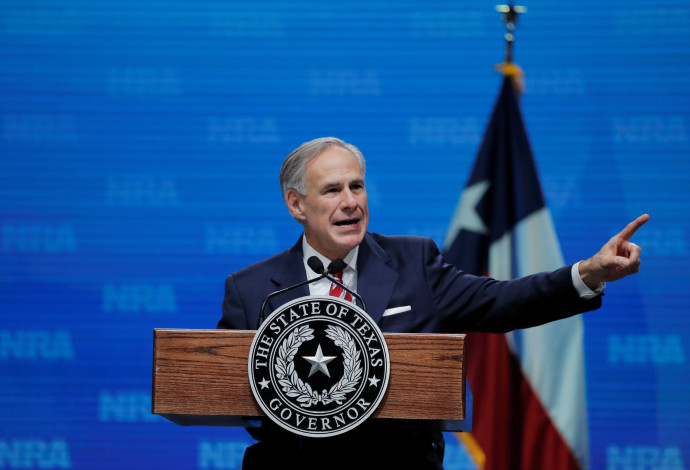 מושל מדינת טקסס, גרג אבוט (צילום:  REUTERS/Lucas Jackson)