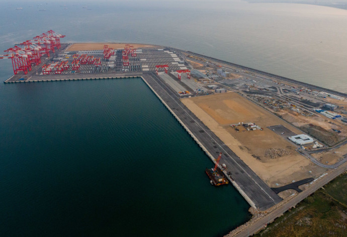 הנמל החדש במפרץ חיפה (צילום:  רענן כהן)