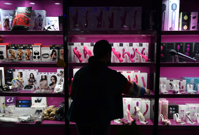 שוד בחנות צעצועי מין, אילוסטרציה (צילום:  Getty images)