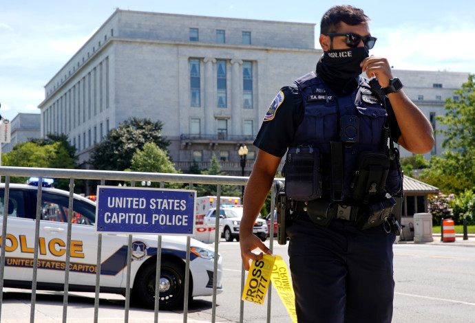 איום פצצה בוושינגטון (צילום:  Reuters/ELIZABETH FRANTZ)