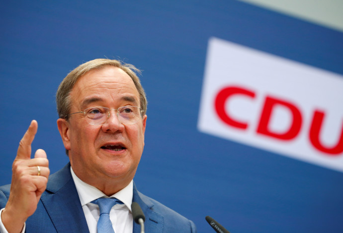 מנהיג האיחוד הנוצרי-דמוקרטי (CDU) בגרמניה, ארמין לאשט (צילום:  REUTERS/Michele Tantussi/File Photo)
