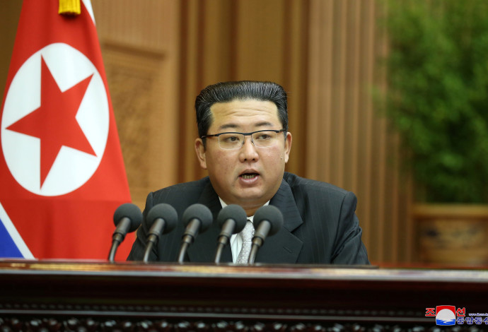 קים ג'ונג און (צילום:  KCNA via REUTERS)