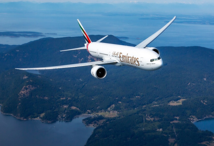 מטוס של חברת התעופה האמירתית Emirates (צילום:  יח"צ Emirates)