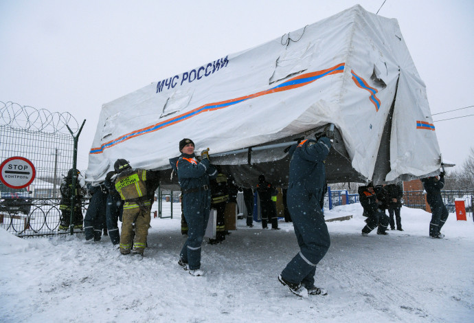 זירת האסון ברוסיה (צילום:   REUTERS/Alexander Patrin)