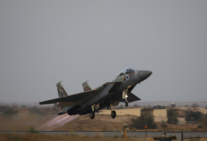 F-15 (צילום:  REUTERS/Baz Ratner )