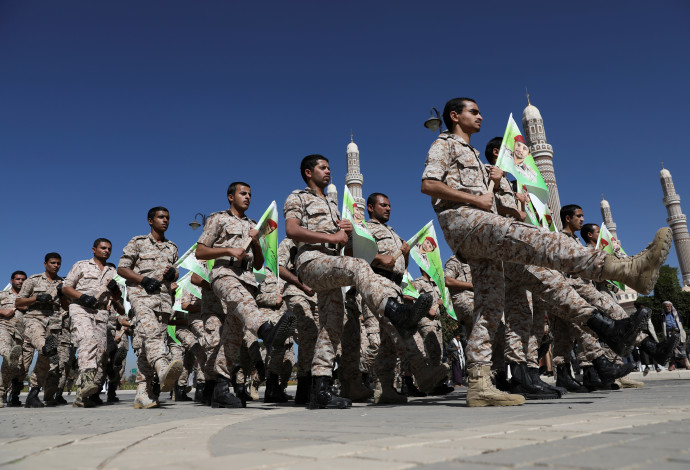 חות'ים (צילום:  REUTERS/Khaled Abdullah)