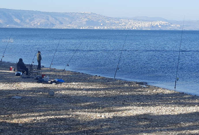 מזג אוויר שמשי, חוף סוסיתא (צילום:  אריק טל, איגוד ערים כינרת)