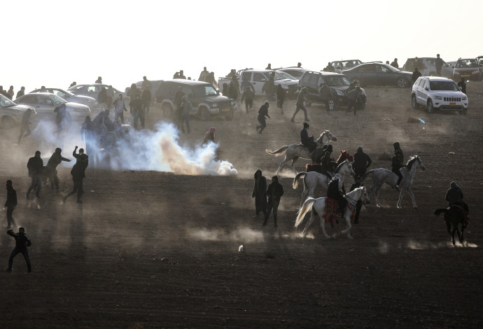 מהומות בנגב (צילום:   REUTERS/Ammar Awad)