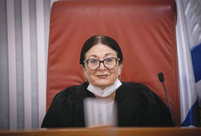 נשיאת בית המשפט העליון, אסתר חיות (צילום:  יונתן זינדל פלאש 90)
