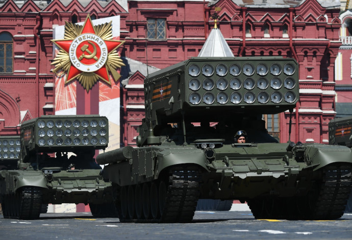 חימוש תרמובארי ("פצצות ואקום") של הצבא הרוסי (צילום:  Ramil Sitdikov - Host Photo Agency via Getty Images)