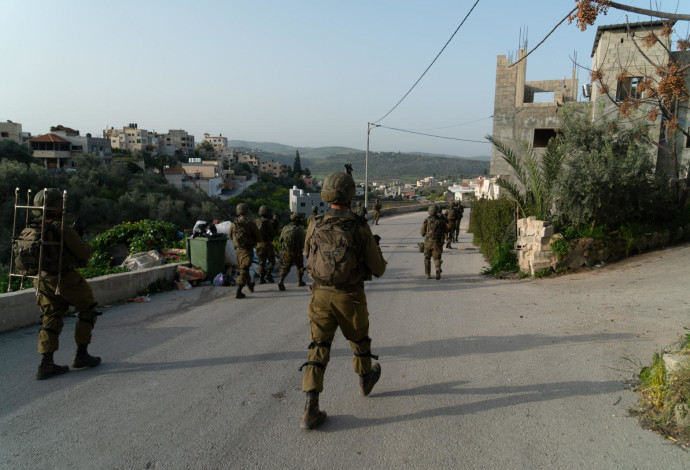 חיילי צה"ל בשטחים (צילום:  דובר צה"ל)