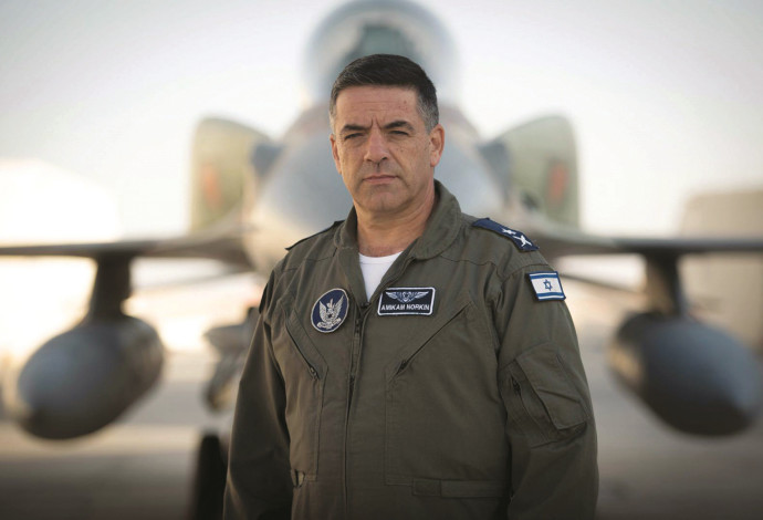 מפקד חיל האוויר האלוף עמיקם נורקין (צילום:  דובר צה"ל)