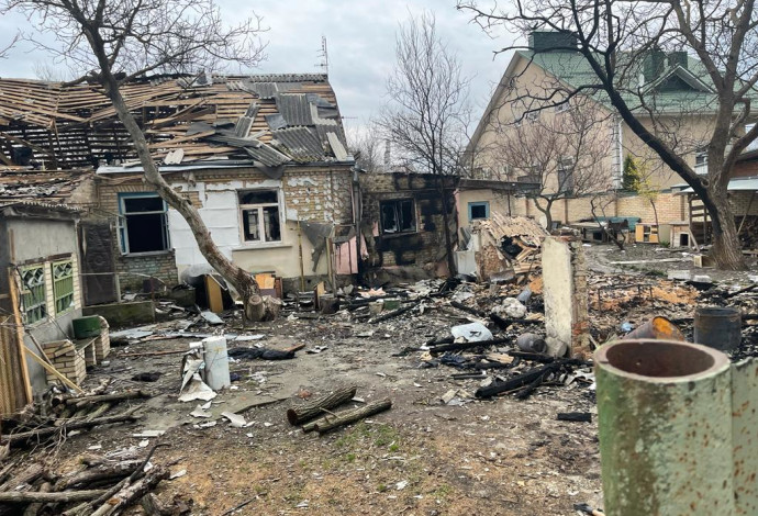 ההרס באוקראינה (צילום:  מירב בן שלום חברת המשלחת ההומניטרית של עמותת "יד עזר לחבר" לאוקראינה)