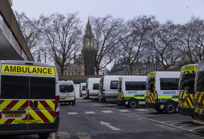 בית חולים בלונדון (צילום:  Photo by Dan Kitwood/Getty Images)