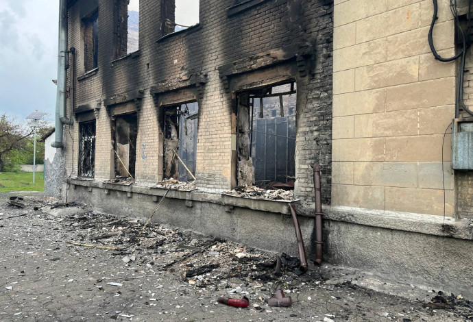 בית ספר באוקראינה שנפגע מתקיפה רוסית (צילום:  רויטרס)