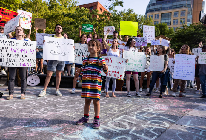 מחאה נגד ביטול הזכות להפלות בארה"ב (צילום:  רויטרס)