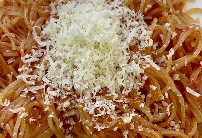 ספגטי ברוטב (צילום:  לירון ספיר)