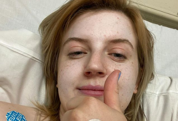 למות מצחוק - נטשה קואטס בת ה-27 יכולה למות בגלל רגשות (צילום:  צילום מסך אינסטגרם)