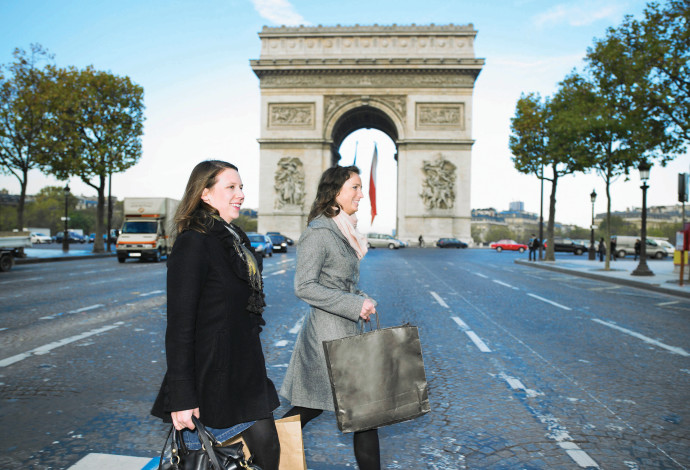 שער הניצחון בפריז צרפת (צילום:  אינגאימג)
