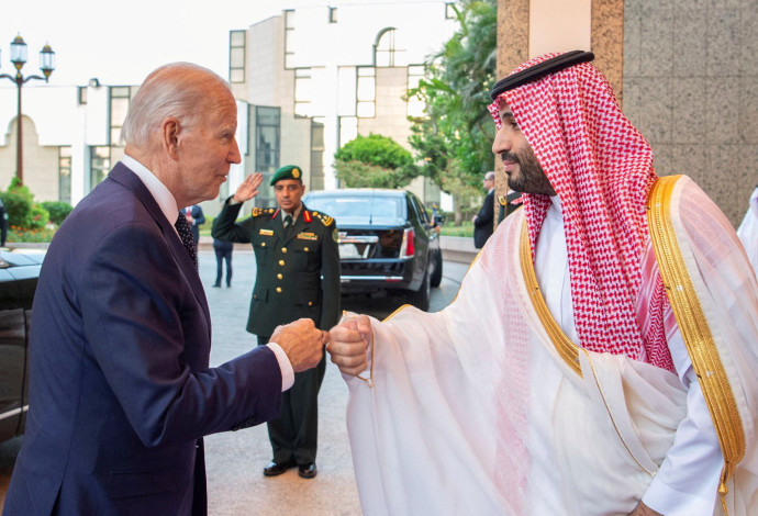 נשיא ארצות הברית ג'ו ביידן ויורש העצר הסעודי מוחמד בן סלמאן (צילום:  רויטרס)