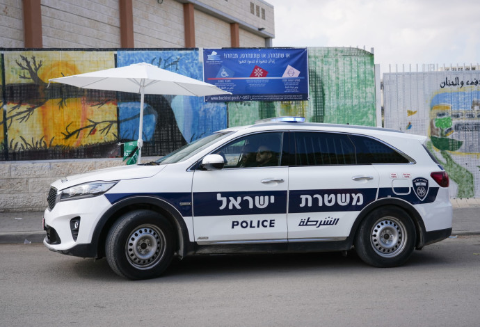 ניידת משטרה (צילום:  דוברות המשטרה)