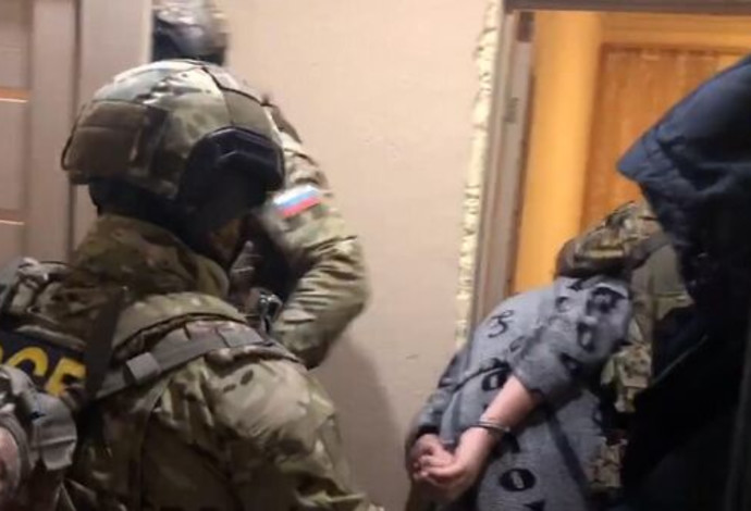שירות הביטחון הרוסי במעצר חוליה שתכננה לפגוע בצינור גז (צילום:  רשתות חברתיות)